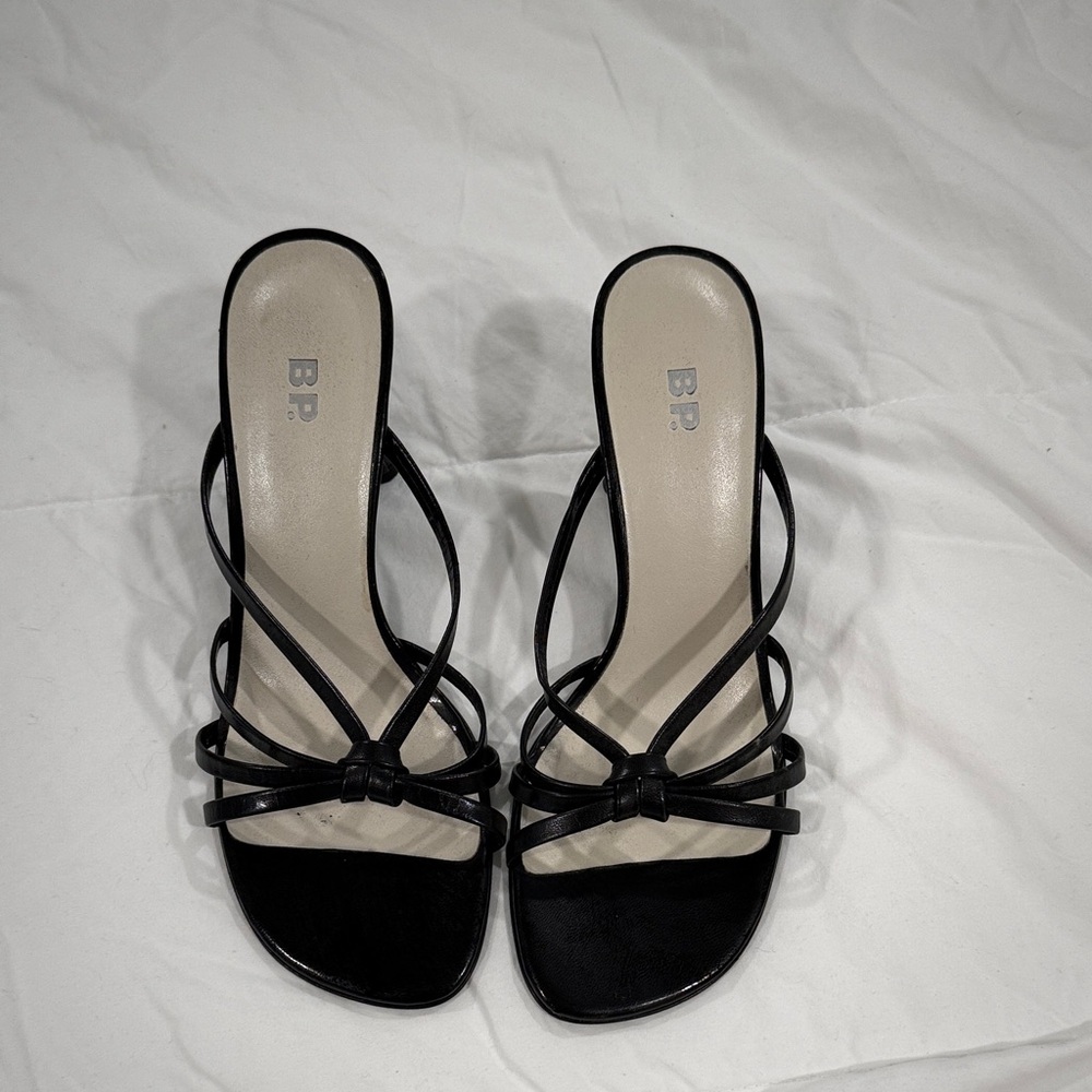 BP Women's Black Kitten Heels